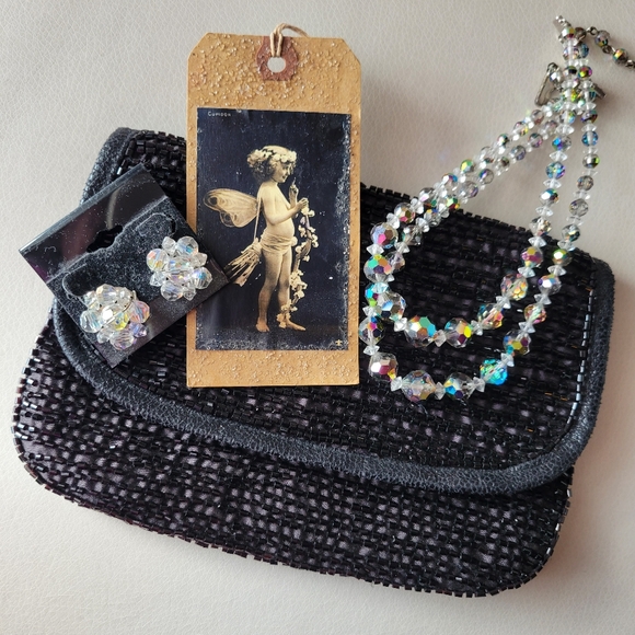 Beaded Black Clutch Small Bag ~ Contemporary & Vintage Vibe ~ Date Night ~ Fancy - Picture 7 of 16